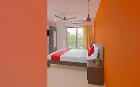 Oyo Rooms Near Baiyappanahalli Metro Station 4*