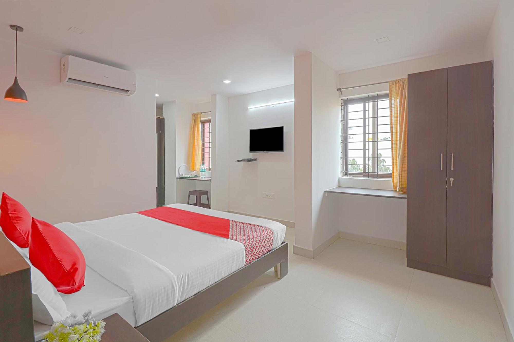 Super Hotel O Blooms Residency Near Baiyappanahalli Metro Station Bangalore Exterior photo