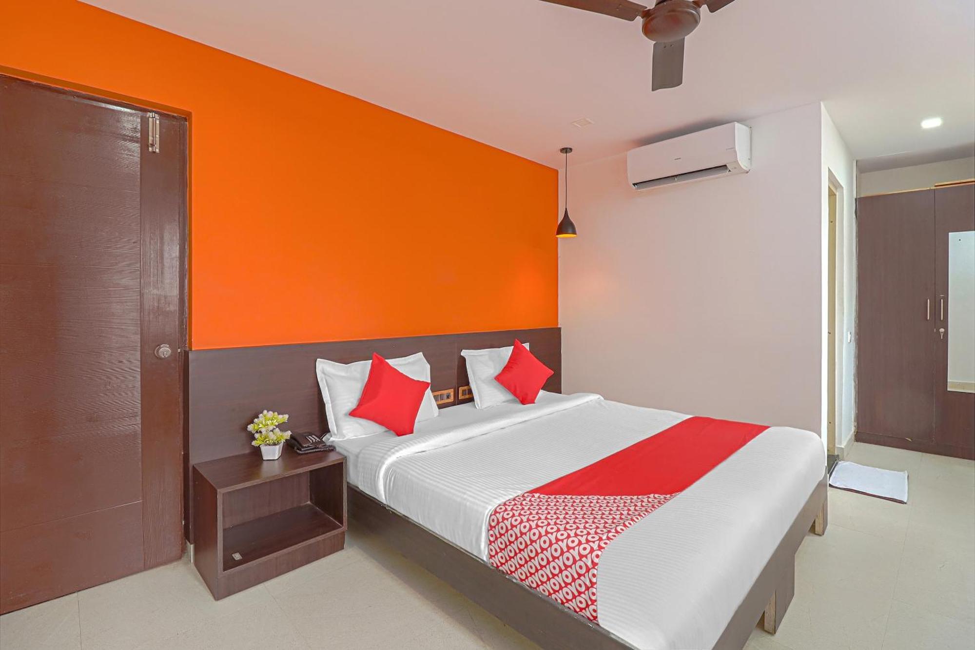 Super Hotel O Blooms Residency Near Baiyappanahalli Metro Station Bangalore Exterior photo