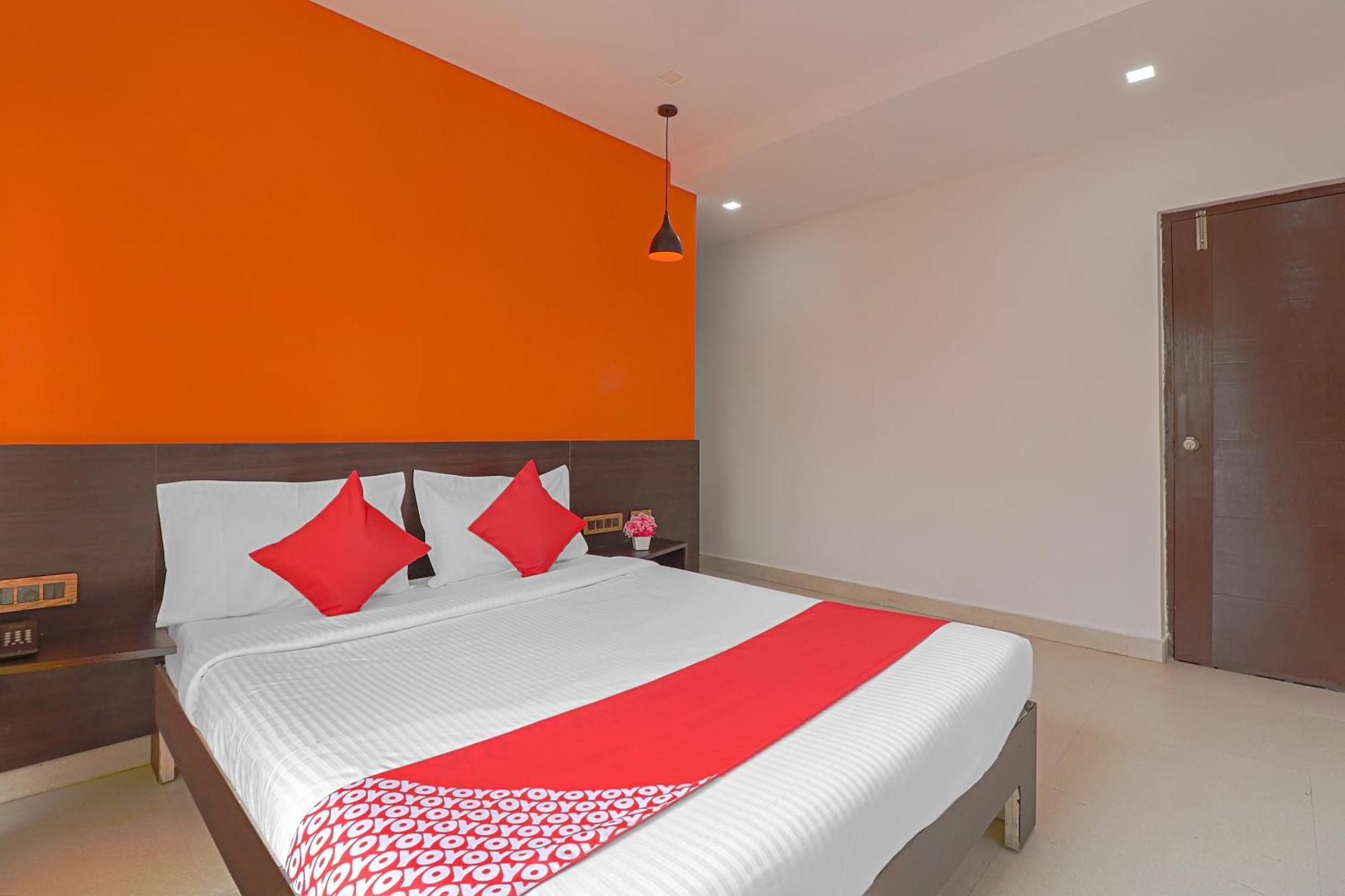 Super Hotel O Blooms Residency Near Baiyappanahalli Metro Station Bangalore Exterior photo