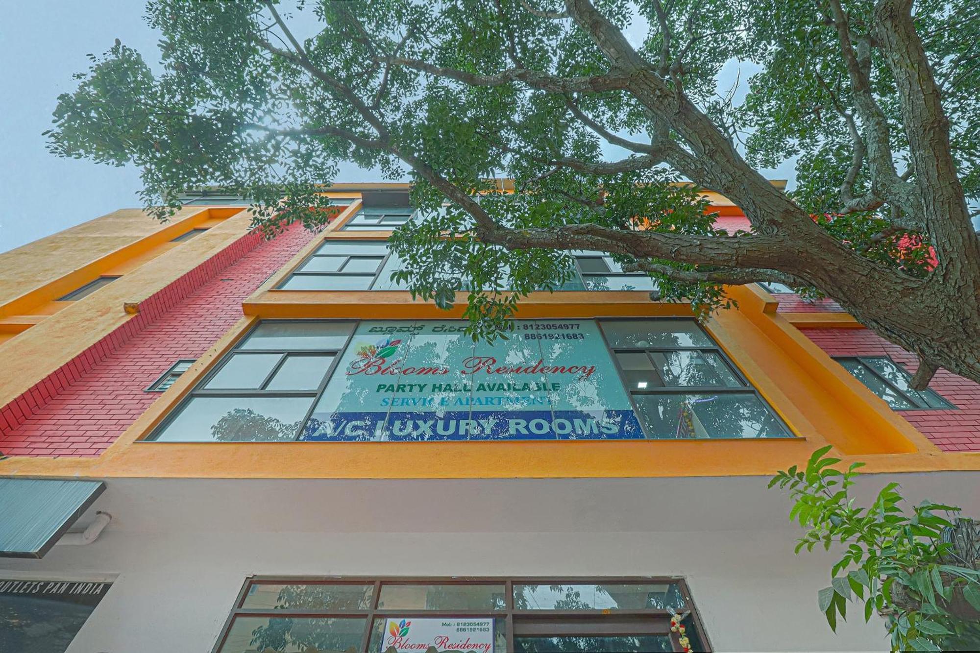 Super Hotel O Blooms Residency Near Baiyappanahalli Metro Station Bangalore Exterior photo